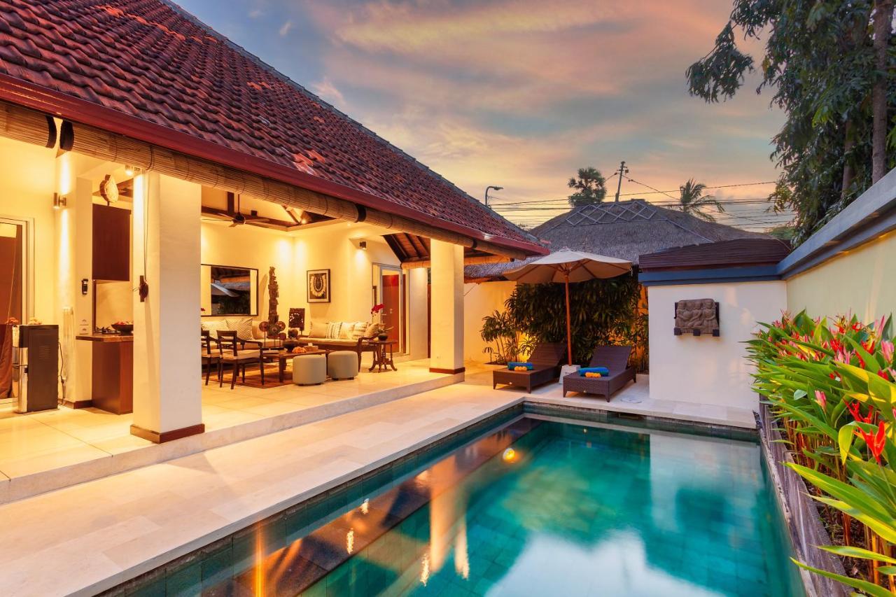 Asrina Villa'S Seminyak Εξωτερικό φωτογραφία